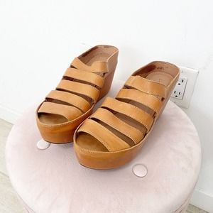 Chocolat Blu Tan Leather Strappy Wedge Heels Size 10